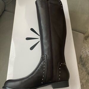 Isaac Mizrahi Studded Chocolate Brown, Leather Riding Boots, Sz 7.5
